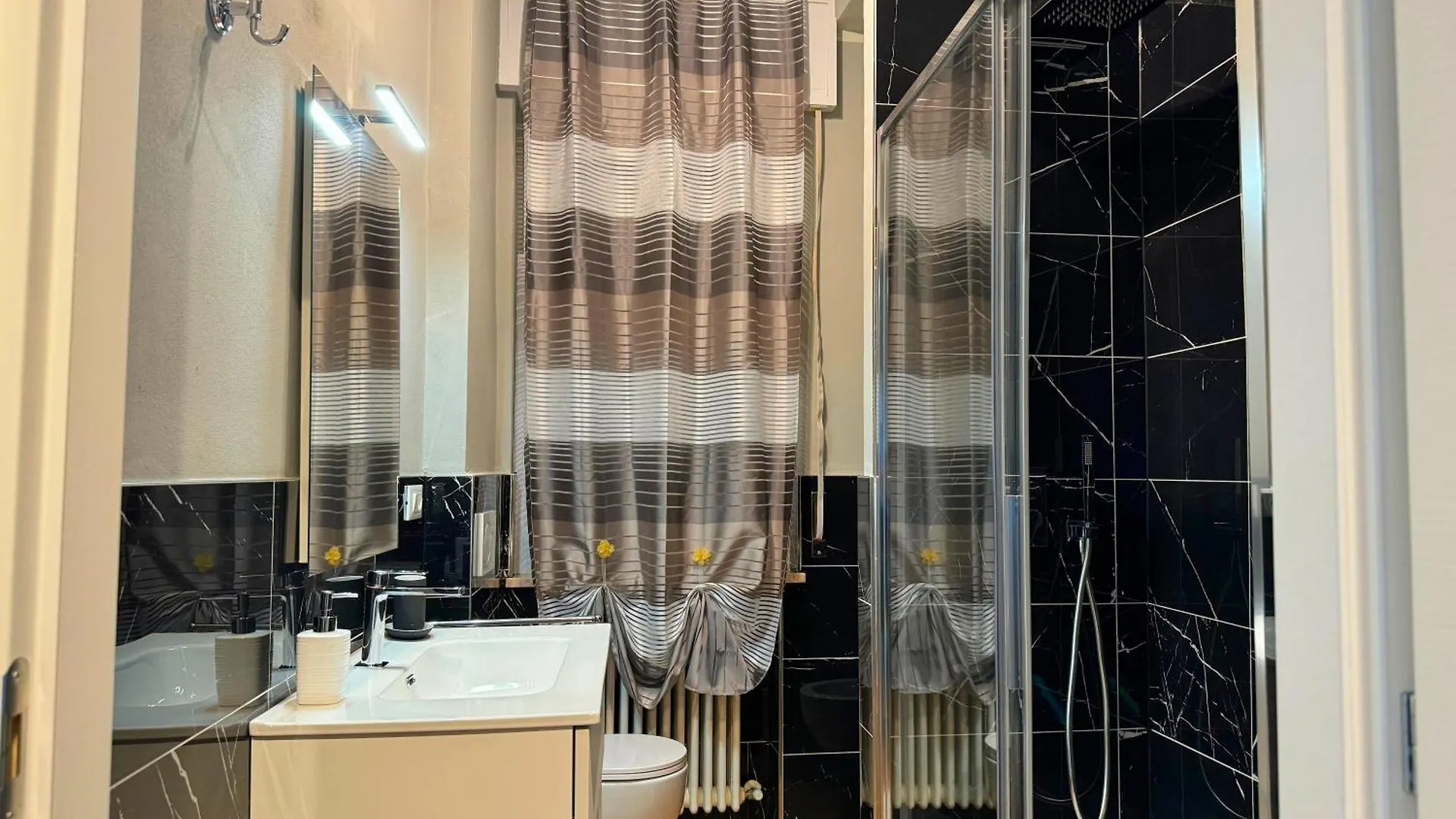 Apartment Appartamento La Rocca Cesena Italy